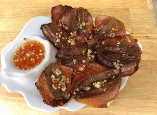 Cá chỉ vàng l1 500 gr