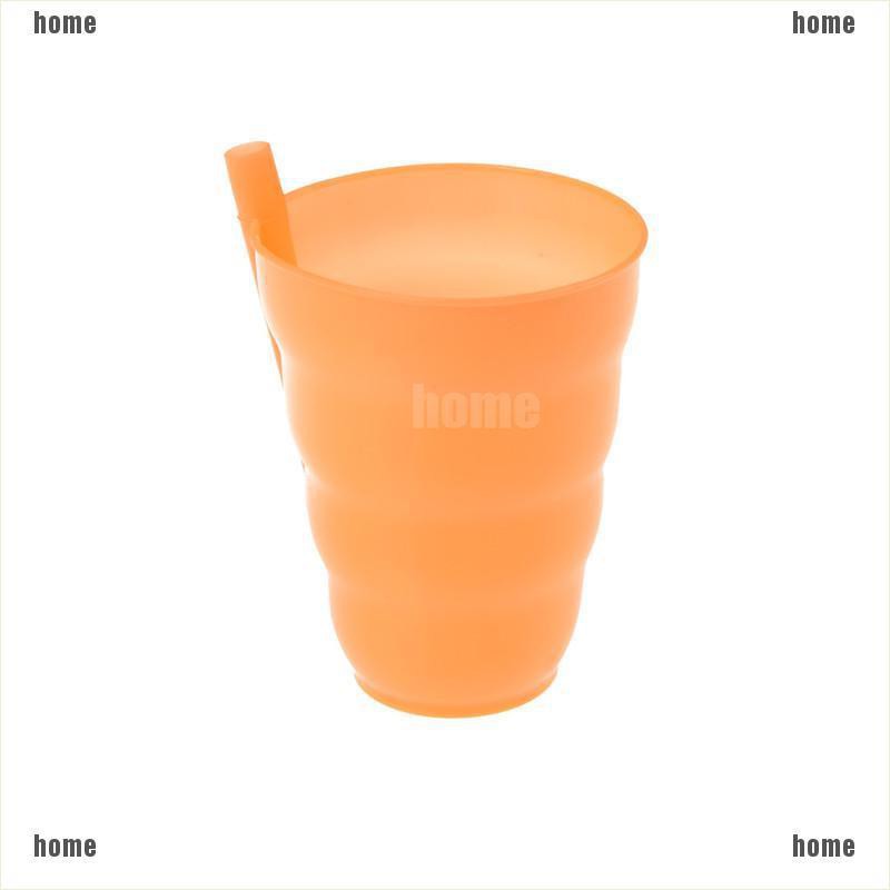 Bình Nước Có Ống Hút Thiết Kế Dễ Thương