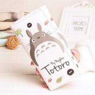 Ví totoro.
