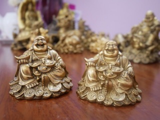 Tượng di lặc bằng đồng