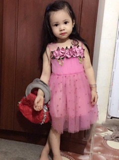 Đầm ngọc tiểu thư