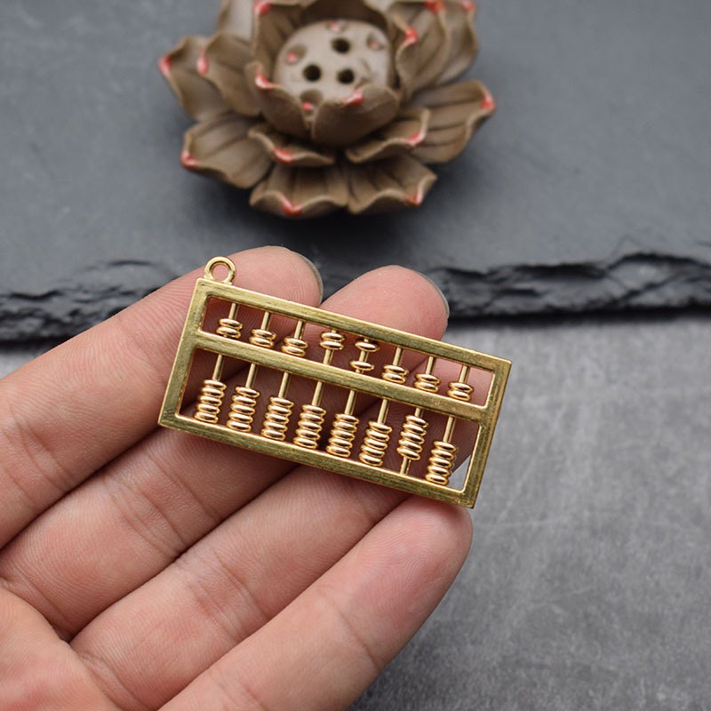 Tượng Đồng Phong Thủy May Mắn Tài Lộc Hình Bàn Tính Cổ Hạt Trượt Được Bằng Đồng