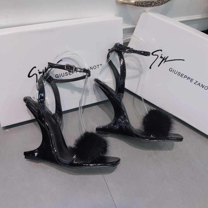 Giày sandal quai ngang gắn lông đế xuồng đi êm chân