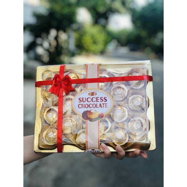 HỘP SOCOLA VIÊN CHAMPION 300gr- Gói quà Tết siêu đẹp