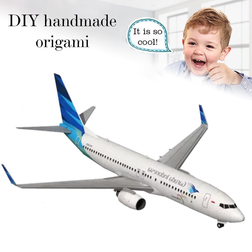 Mô Hình Máy Bay Boeing 737-800 Tỉ Lệ 1: 100