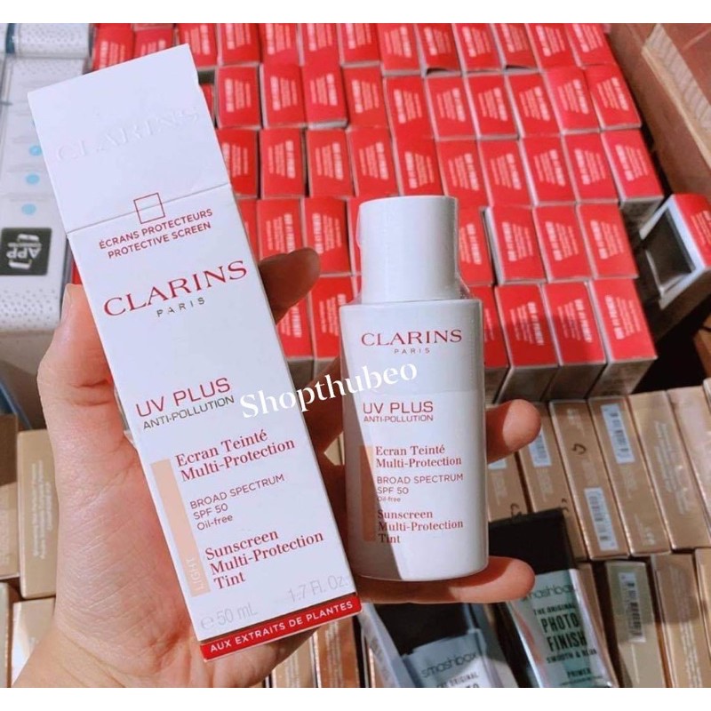 Kemmm chống nắng Clarins màu Light