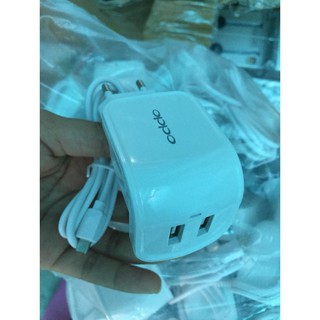 CỐC SẠC LIỀN DÂY OPPO 2.0A 2 CỔNG USB