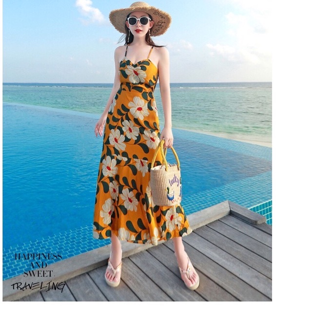 Váy 2 dây hở lưng màu vàng đuôi cá xinh xắn | BigBuy360 - bigbuy360.vn