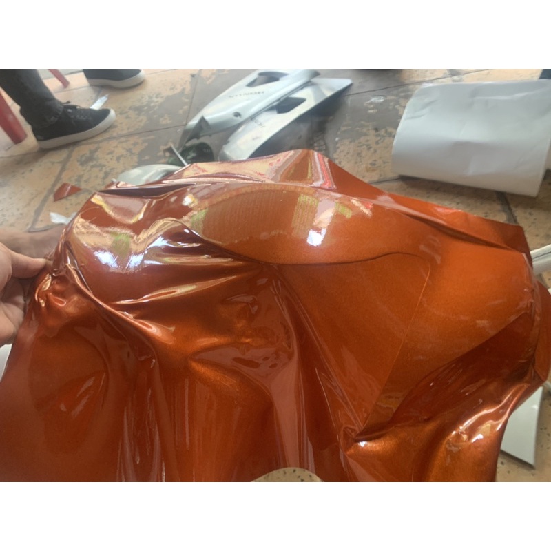 Decal màu cam bóng 3 lớp, chuyên dán đổi màu ô tô, xe máy