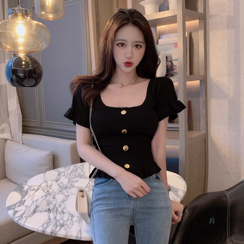 Áo dệt kim cổ vuông phối khuy thiết kế ôm dáng thời trang cho nữ