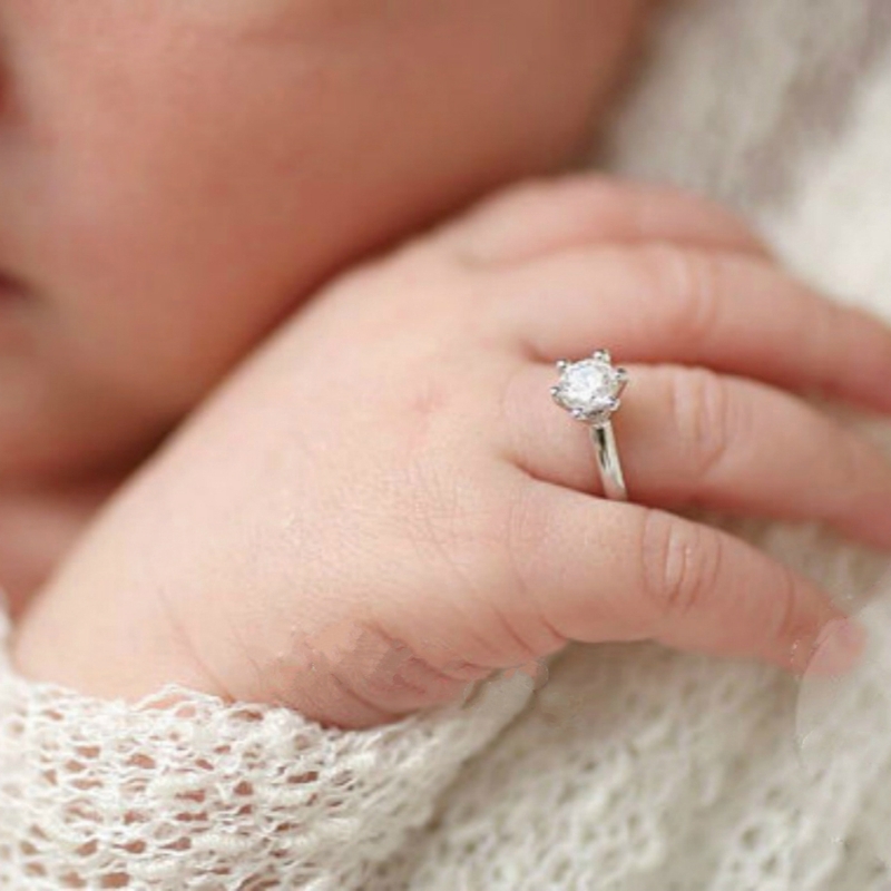 Nhẫn kim cương giả chụp ảnh cho bé sơ sinh tùy chọn màu sắc