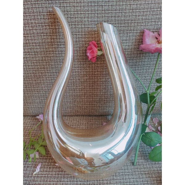 Decanter thiên nga chữ U vàng. Bình thở rượu vang