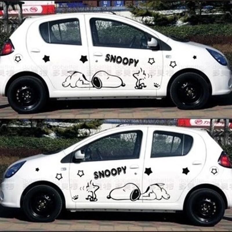 Decal trang trí SNOOPYY