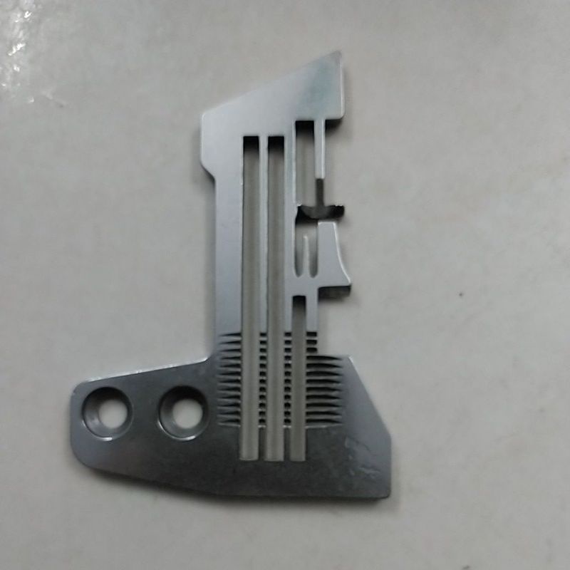 Mặt nguyệt dùng cho máy vắt sổ 4 chỉ E919.