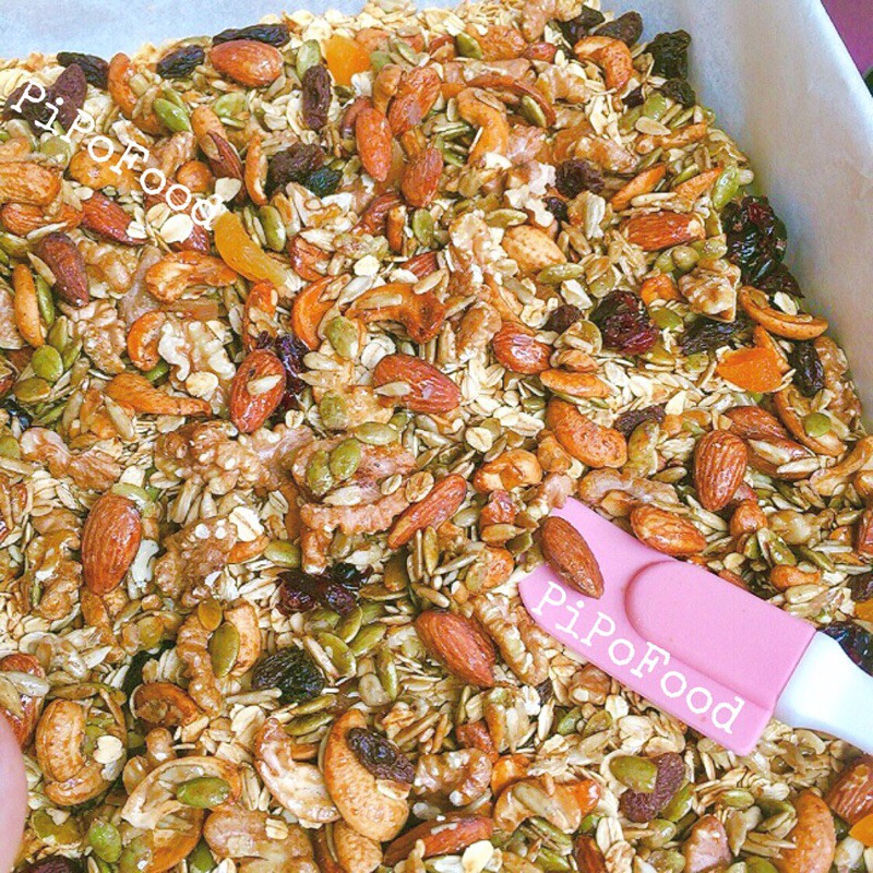 GRANOLA mix 11 loại hạt quả ĂN KIÊNG, KHÔNG ĐƯỜNG- GRANOLA nướng mật ong rừng, GIẢM CÂN tự nhiên, 500g | BigBuy360 - bigbuy360.vn