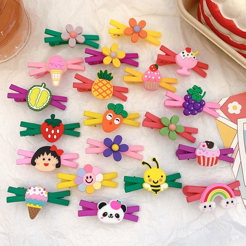 PVN48694 Vỉ 10 kẹp chữ x đính sticker sắc màu(Hình ngẫu nhiên) Giá Rẻ