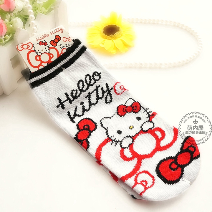Hello kitty Vớ cotton Cổ Thấp In Họa Tiết Hoạt Hình sesame street / elmo Dễ Thương Thời Trang Cho Nữ