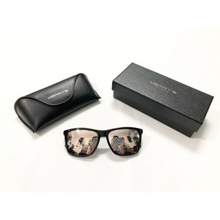 Kính Merry's phân cực full box, có có mail mua hàng của web