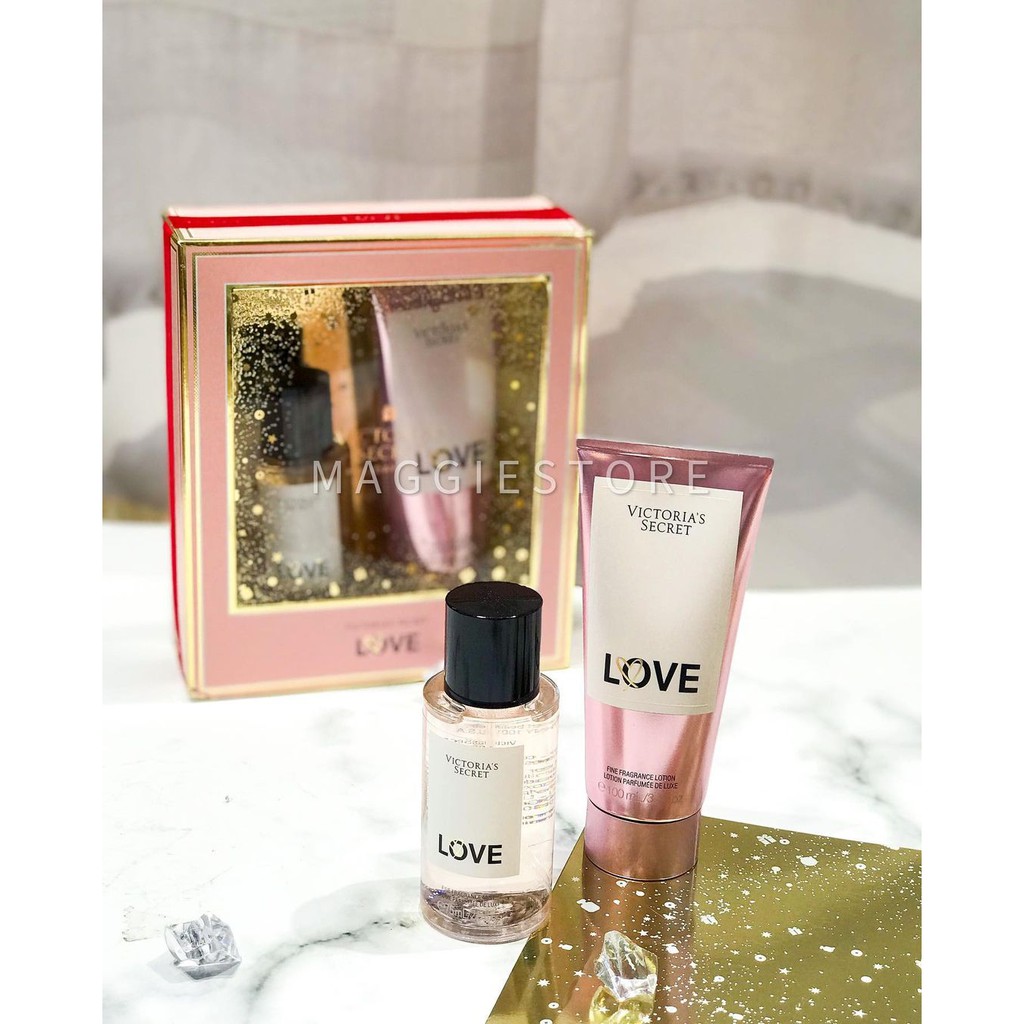 SET XỊT THƠM VÀ DƯỠNG THỂ VICTORIA’S SECRET