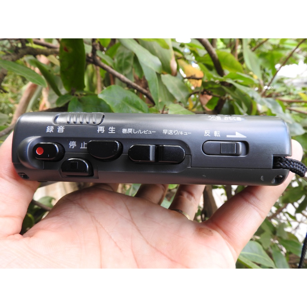 Máy nghe nhạc Cassette Sony TCM-AP10 có loa ngoài phát băng 2 chiều cửa băng kim loại chắc tay máy còn đẹp