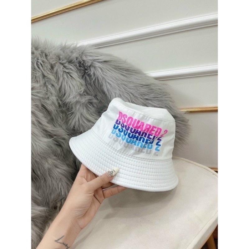 MŨ BUCKET TAI BÈO DSQUARED2 VẢI DÙ NĂNG ĐỘNG ĐẸP