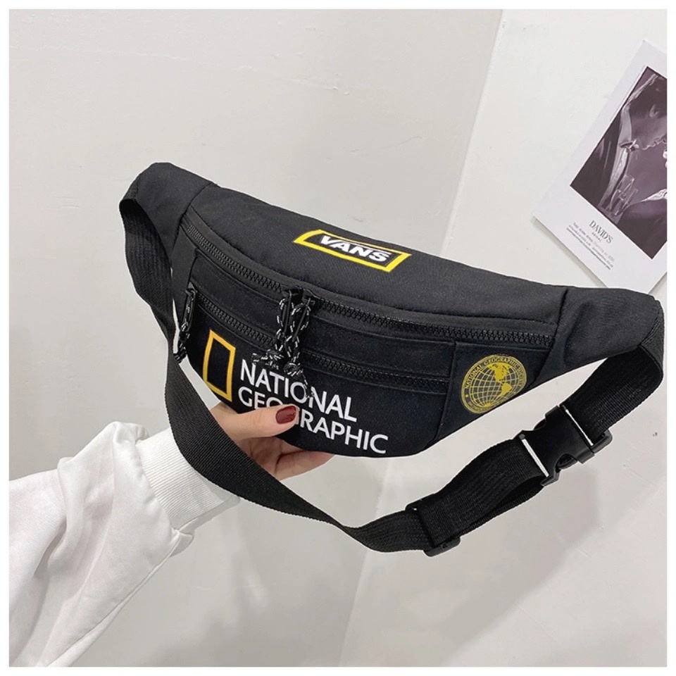 Túi đeo chéo ngực vải bố mẫu mới cho nam
 | BigBuy360 - bigbuy360.vn