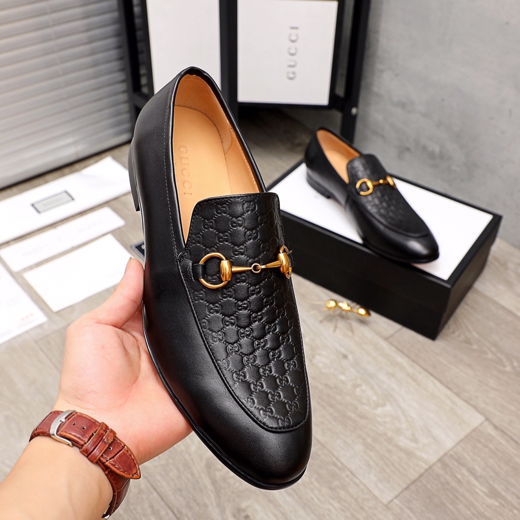 Giàu lười nam da thật cao cấp GUCCI GG GC thiết kế thời thượng và lịch lãm với mặt da nổi bật