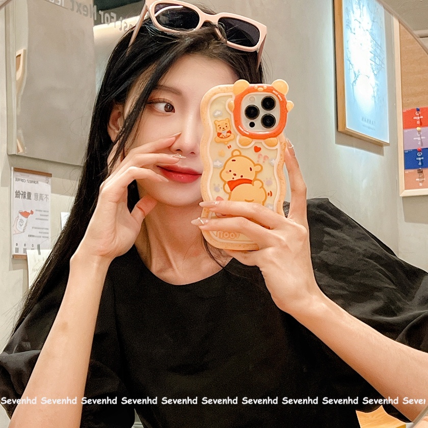 Ốp Điện Thoại Mềm Hình Winnie The Pooh Và Dâu Tây Cho iPhone 13 12 11 Pro Max Xs Max Xr X 7 8 6 6s Plus