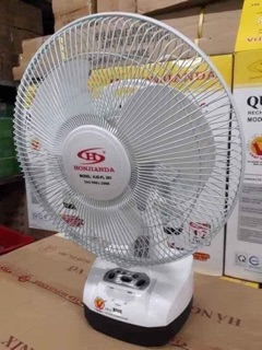 Quạt tích điện 2 bình ac quy