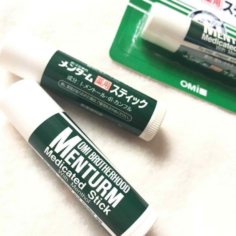 Son dưỡng mềm môi Omi Mentholatum Medicated Stick 4g nội địa Nhật