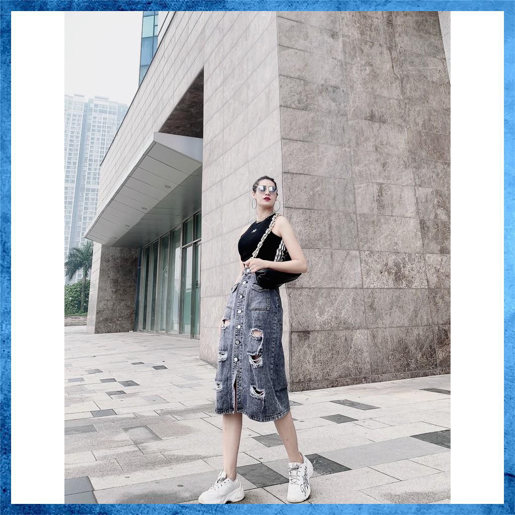 Chân váy jeans dáng dài, chân váy bò rách lưng cao túi nắp 1 khuy. Mã V0145