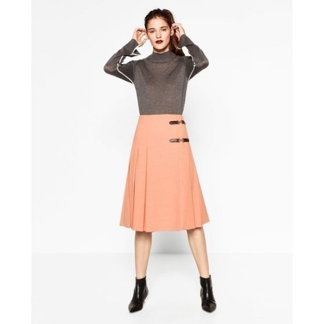 Chân váy midi xếp ly Zara auth nwt