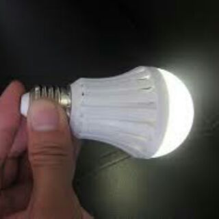 BÓNG ĐÈN LED CẢM ỨNG PHÁT SÁNG 12W