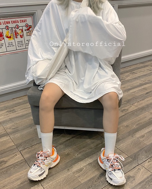 Áo váy siêu to khổng lồ ạ,set có bán thêm quần cho cậu nào cần ạ ^^ | BigBuy360 - bigbuy360.vn