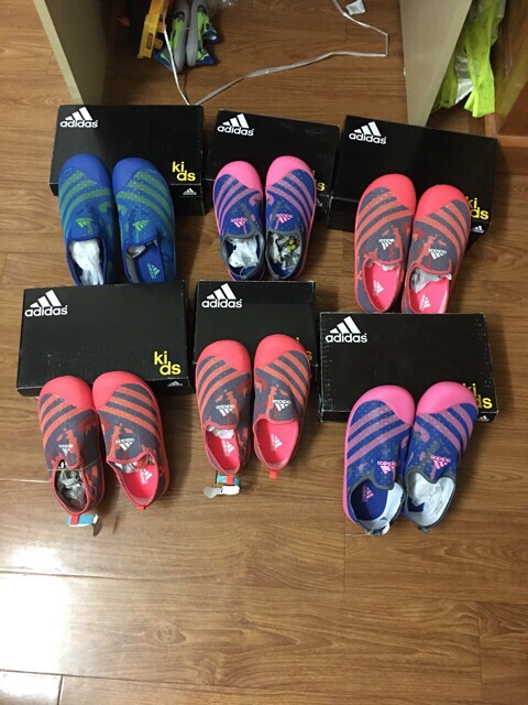 Giày Adidas cho bé  giày lười cho bé