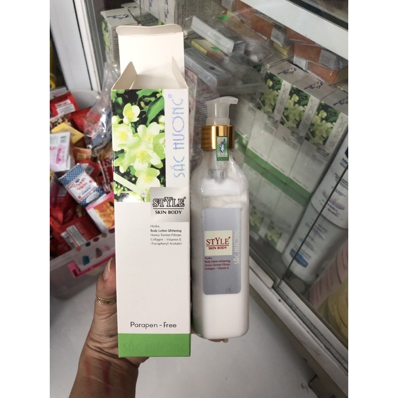 BODY LOTION GIỮ ẨM GIÚP LÀM MỊN SÁNG DA TOÀN THÂN