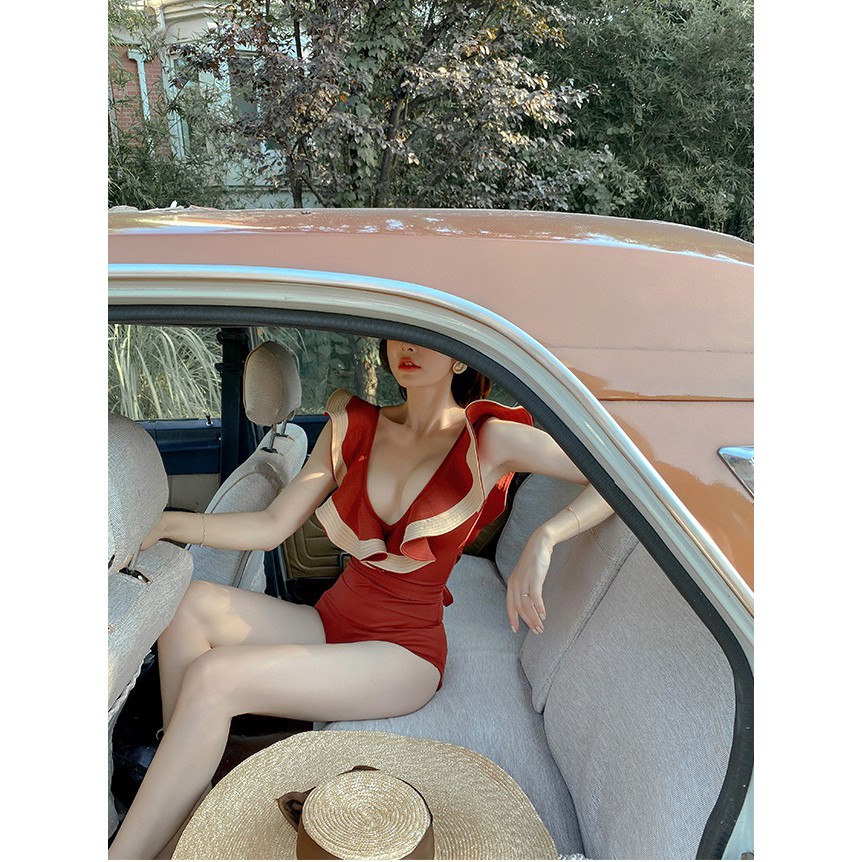 Đồ bơi nữ Bikini một mảnh SW1M038 mới sexy , cổ chữ V kiểu bèo lá sen nhấp nháy, eo cao che bụng màu đỏ rượu vang tôn da | BigBuy360 - bigbuy360.vn