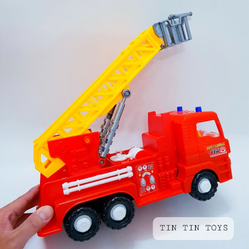 Đồ chơi xe cứu hỏa chạy trớn có thang nâng 35cm