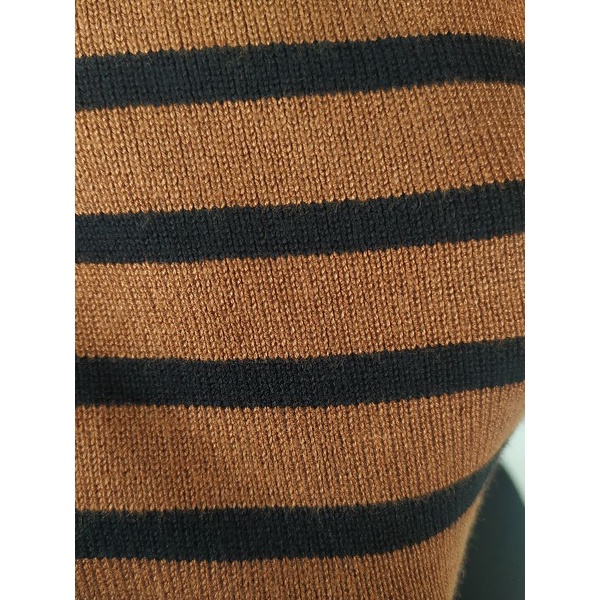 Pass/thanh lý  váy len body nâu kẻ freesize