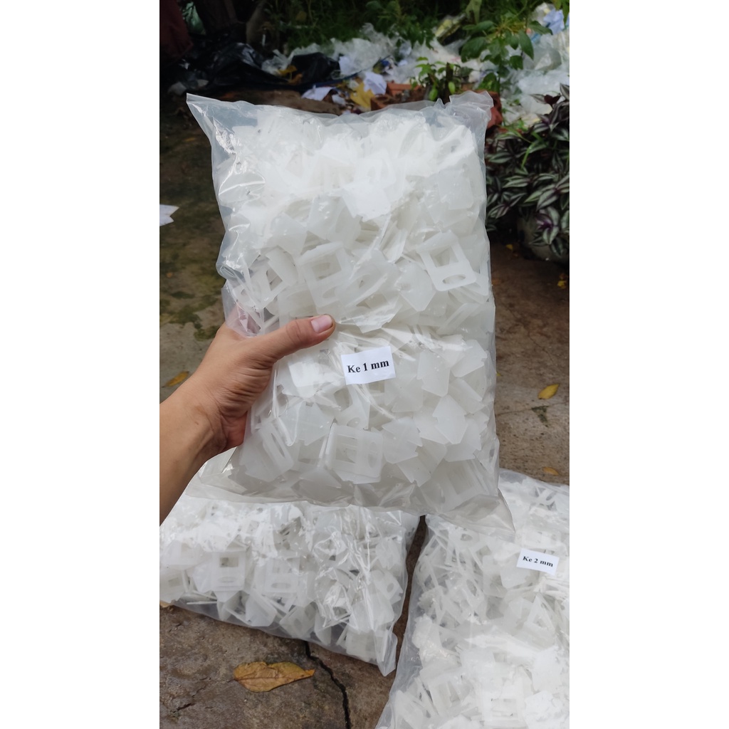 Túi 1kg Ke cân bằng lát gạch