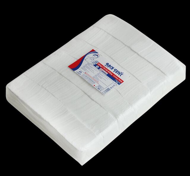 Bông gòn Bạch Tuyết cắt miếng10 x10,7x7cm dùng để tẩy trang hay vệ sinh cho bé | BigBuy360 - bigbuy360.vn