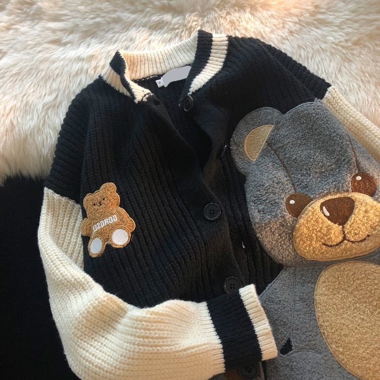 Áo khoác len thêu họa tiết phong cách Hàn Quốc cho nam