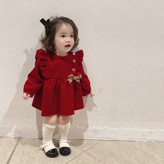 Váy nhung đỏ cho bé gái đón Tết
