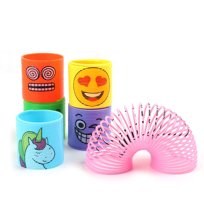 Đồ chơi cầu vồng lò xo ma thuật nhiều mẫu cho bé 3.5*3.5cm DUASHOP.
