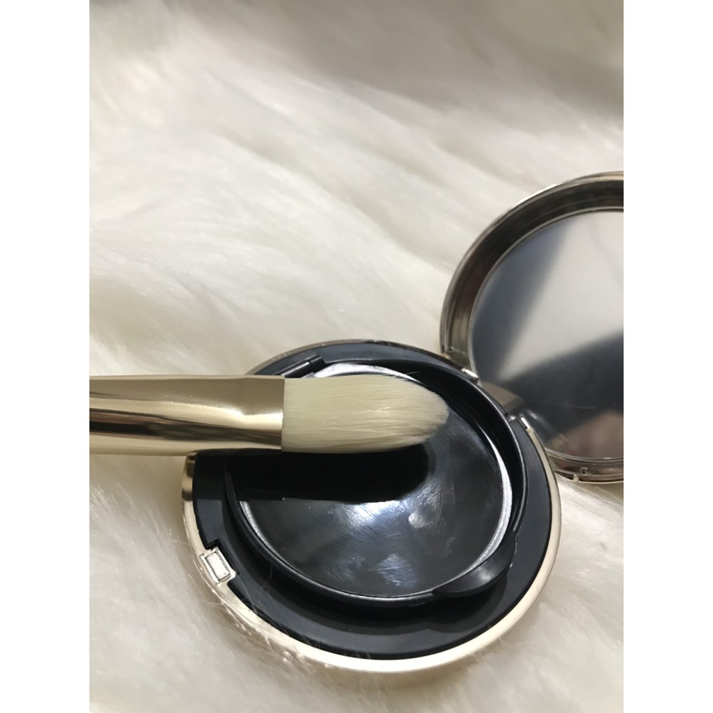 Cọ Trang Điểm Nền Dẹt Kiko (Cán Vàng)