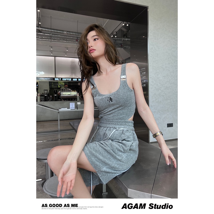 Bộ Áo Sát Nách Dáng Rộng Phối Quần Short Thời Trang Mùa Hè Quyến Rũ Cho Nữ