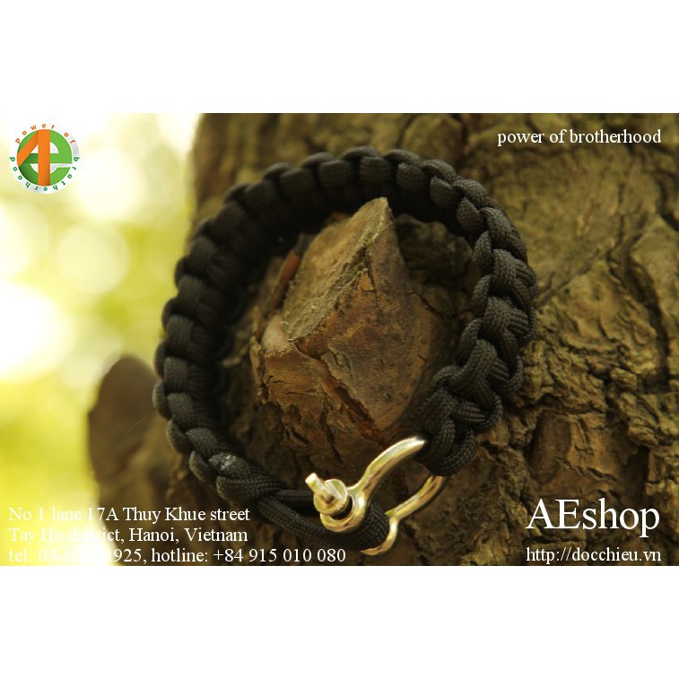 Vòng tay cứu sinh dây dù tết 7 lõi khóa thép không rỉ