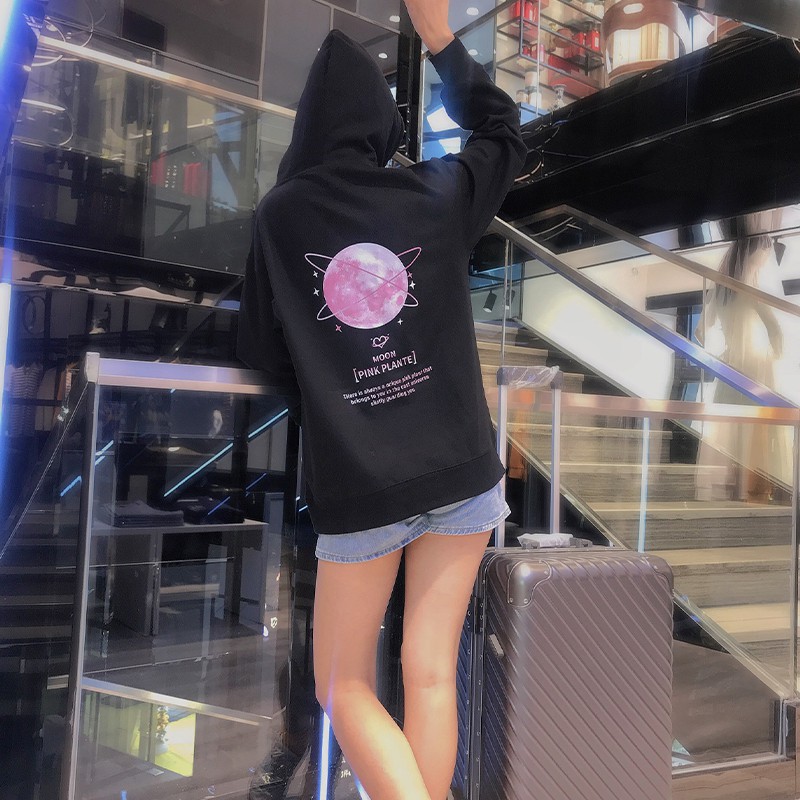 Áo khoác nữ hoodie nỉ Lyn House in hình Pink Plante form rộng unisex có 2 màu đen trắng