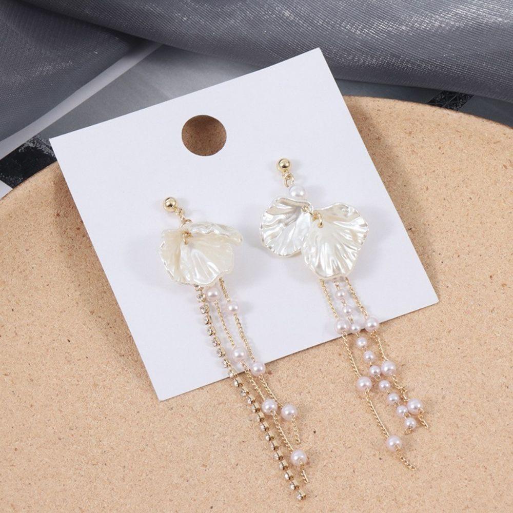 Bông Tai Hình Hoa Vỏ Sò Thời Trang Dành Cho Nữ