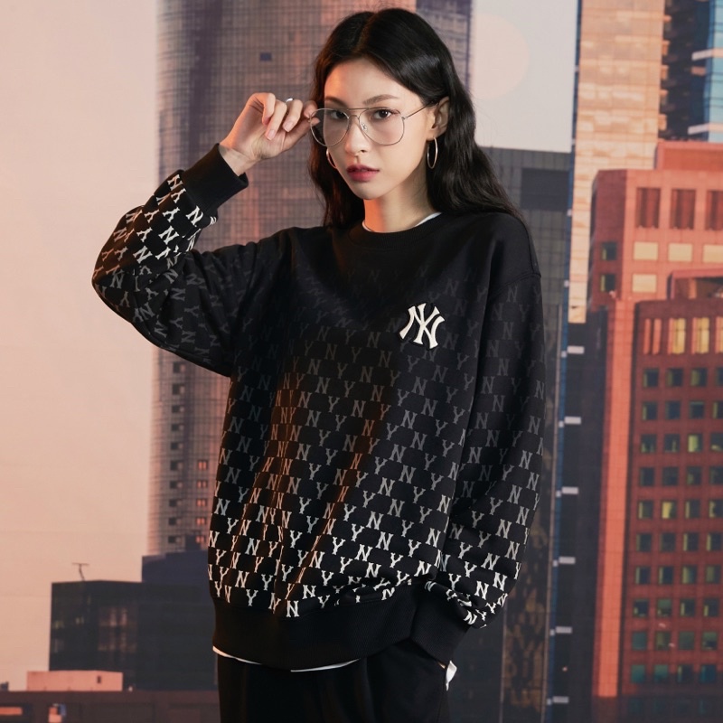 Áo sweater MLB monogram